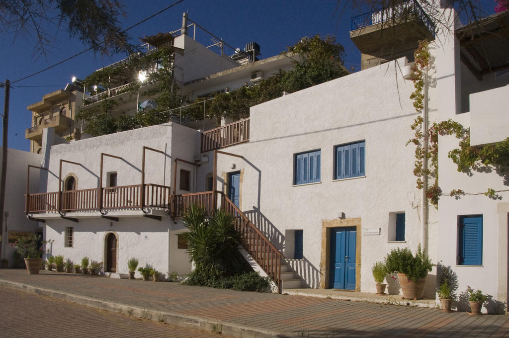 Τhe White Houses Makrýgialos 객실 사진