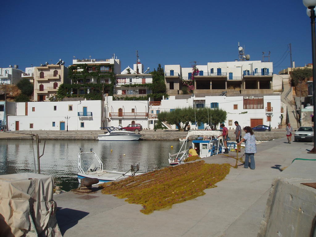 Τhe White Houses Makrýgialos 외부 사진